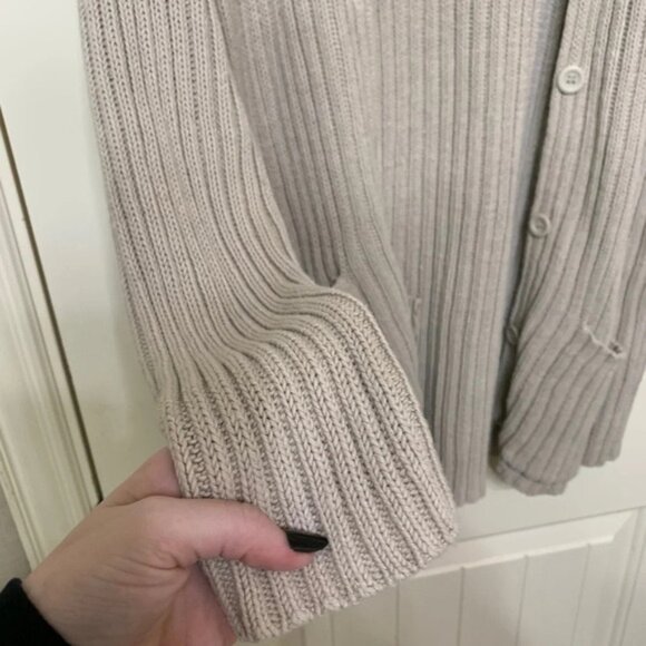 The Limited Vintage Grandpa Cardigan - Picture 2 of 6